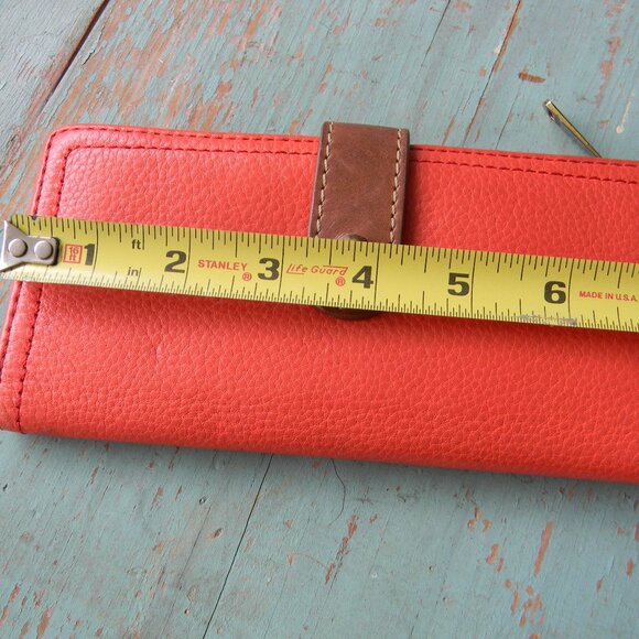 Fossil Keely Tab Clutch Wallet Coral/BROWN LEATHER LARGE - Picture 2 of 9